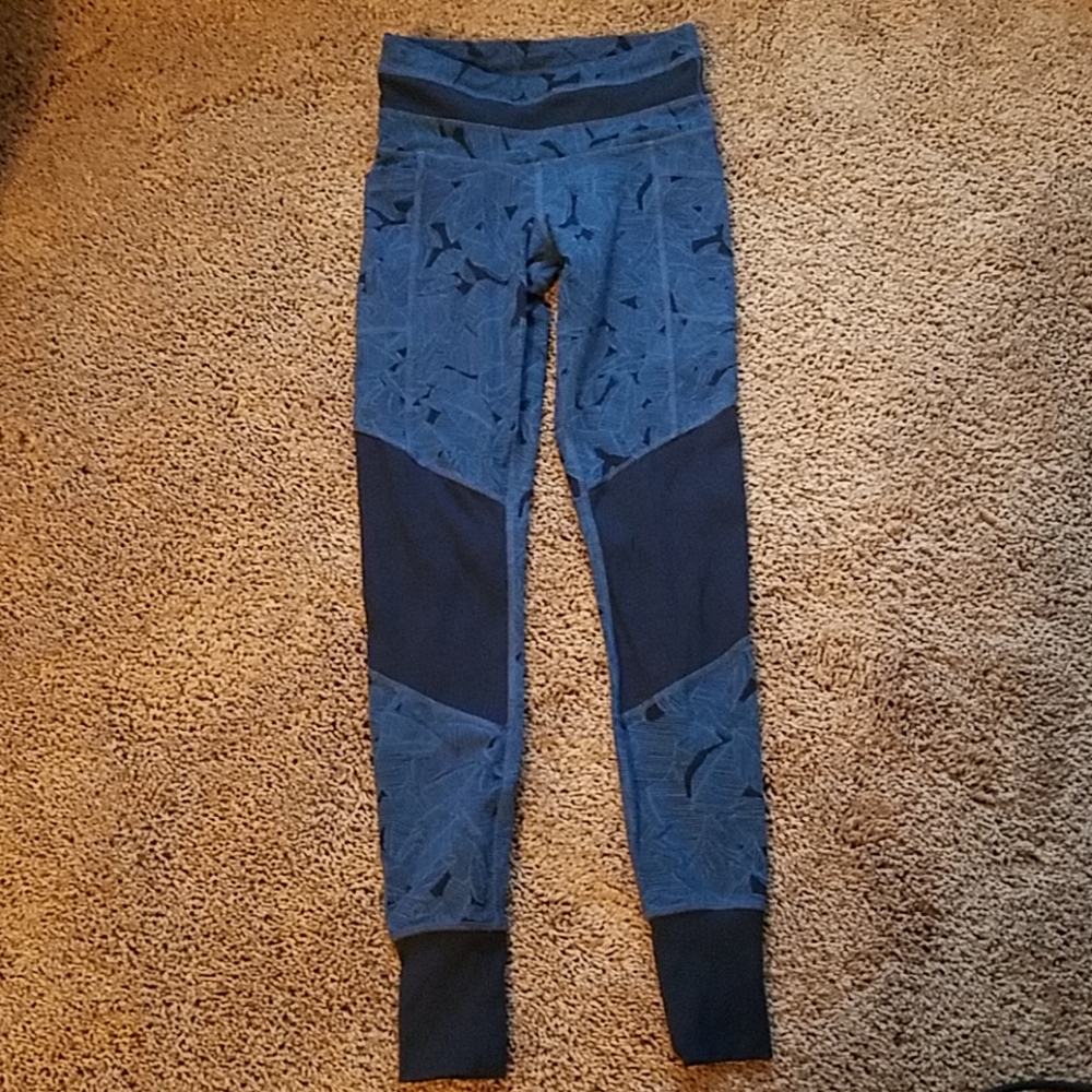 Athleta Excursion Tights XXS